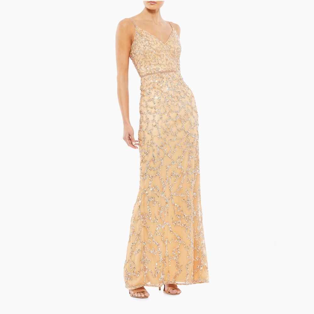 MAC DUGGAL SHATTER SEQUIN SHEATH GOWN 5481 Size 4
